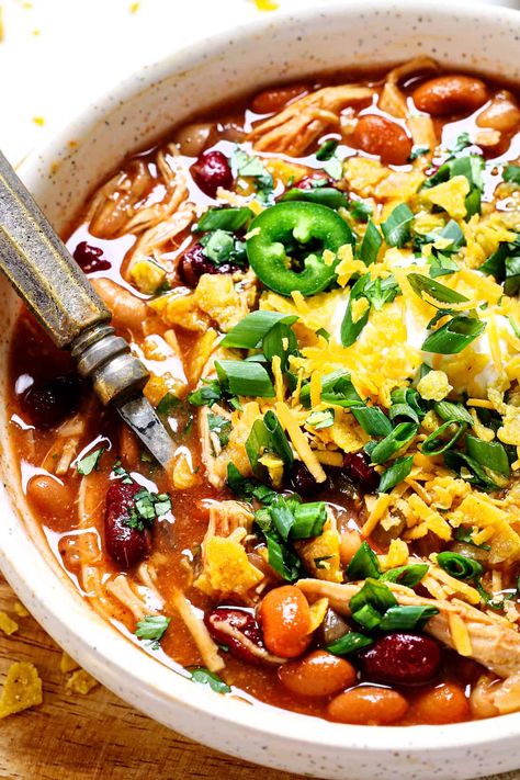 BBQ Chicken Chili (Slow Cooker or Stovetop) - Carlsbad Cravings Best Chicken Chili Recipe Award Winning, Over Bbq Chicken, Chili Recipe Award Winning, Bbq Chicken Soup, Best Chicken Chili, Best Chicken Chili Recipe, Chicken Chili Recipe Easy, Chili Slow Cooker, Easy Chicken Chili