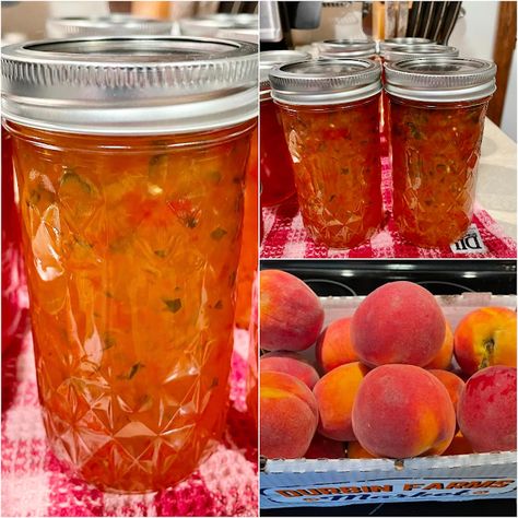 Sweet and Spicy Delight: Homemade Peach Jalapeño Jam Recipe Canned Peach Jalapeno Jam, Peach Hot Pepper Jam, Peach Relish Recipe, Hot Pepper Peach Jam Recipe, Peach Pepper Jam Recipe, Jalapeños Jam, Peach Jalapeno Jelly Recipe, Peach Pepper Jam, Peach Habanero Jam