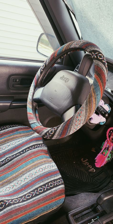 Boho Jeep covers Boho Seat Covers Car, Hippy Car Aesthetic, Boho Seat Covers, Boho Car Seat Covers, Western Car Decor, Boho Car Interior, Jeep Covers, Western Car, Princess Car