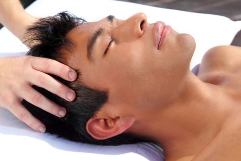 All of our massages include a face and head massage to totally relax you. Book one of our mobile beauty therapists to come out to you today. Just give us a call or head online through the easy booking system https://www.ripplemassage.com.au/packages/free-day-spa-extras/ Scalp Massage Techniques, Head Massage Techniques, Body Reflexology, Indian Head Massage, Head Muscles, Muscles Of The Face, Release Tension, Reflexology Massage, Hot Stone Massage