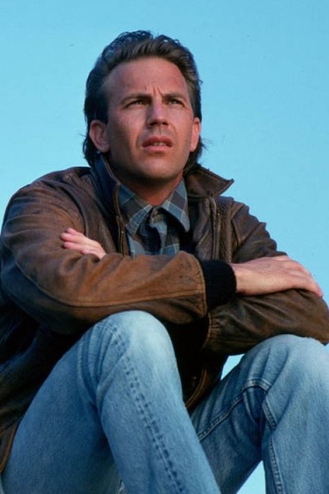 Kevin Costner Field Of Dreams, The Untouchables, Movie Actors, Male Actors, Field Of Dreams, Kevin Costner, Hollywood Actor, Famous People, Jeans And Boots