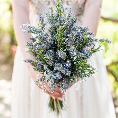 Lavender And Rosemary Wedding, Lavender And Rosemary Bouquet, Herbs Wedding Bouquet, Rosemary In Wedding Bouquet, Rosemary Bouquet Wedding, Rosemary Flower Bouquet, Rosemary Floral Arrangement, White Heather Bouquet, Italy Wedding Bouquet