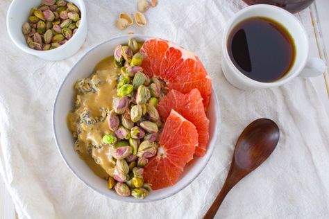 Breakfast Oatmeal Bowl with Grapefruit, Pistachios,   Sweet Tahini Drizzle. A vegan and gluten free healthy breakfast recipe from The Grateful Grazer. Grapefruit Breakfast, Breakfast Burrito Bowl, Tahini Drizzle, Healthy Gluten Free Breakfast, Oatmeal Bowl, Savory Oatmeal, Winter Breakfast, Healthy Breakfast Recipe, Breakfast Oatmeal