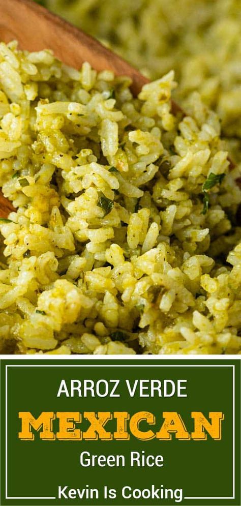 Verde Rice Recipe, Mexican Green Rice, Rice With Green Chilies, Tomatillo Rice, Green Chili Rice, Freezing Cooked Rice, Green Chile Rice, Green Rice Recipe, Tomatillo Recipes