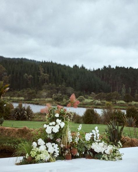 Flower Nest Wedding, Ceremony Nest Flowers, Ground Arch Wedding, Ceremony Nest, Chuppah Flowers, Ceremony Arbor, Heights House, Floral Arches, Altar Flowers