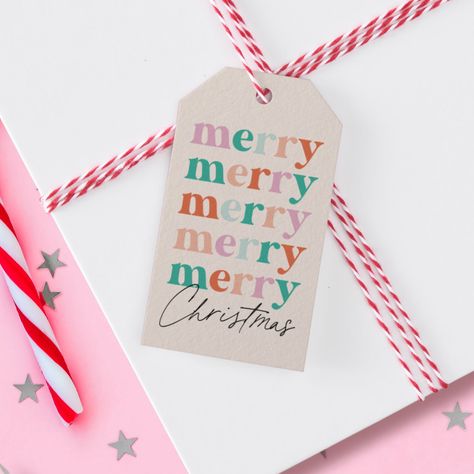 Christmas Tag Ideas, Happy Holidays Gift Tags, File Ideas, Trendy Typography, Christmas Gift Tags Handmade, Merry Christmas Tags, Merry Christmas Gift Tags, Xmas Tags, Gift Tag Design