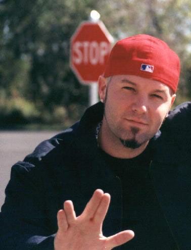 Fred Durst 90s, Limp Biscuit, Black Light Burns, Fred Durst, Rap Metal, 90s Punk, Limp Bizkit, Celebrity Skin, Frat Boy