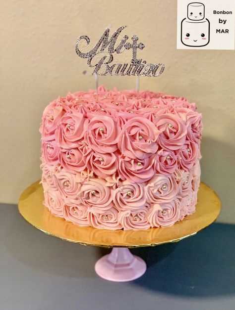 Buttercream Ombré pink rosettes cake Mermaid Cake Table, Rosettes Cake, Pink Rosette Cake, Birthday Cake Pink, Pink Ombre Cake, Baby Birthday Ideas, Rosette Cake, 60th Birthday Cakes, Beach Instagram Pictures