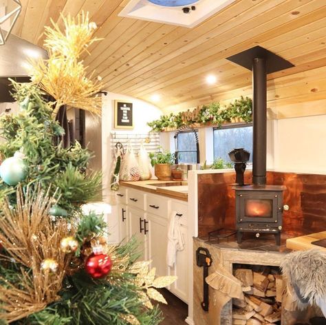 Holiday Decor with the Cubic Mini Wood Stove on Behance Rv Wood Stove, Tiny House Wood Stove, Cubic Mini Wood Stove, Stove Decor, Mini Wood Stove, Modern Wood Burning Stoves, Tiny Wood Stove, Diy Wood Stove, Mini Stove