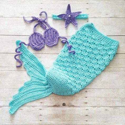 Crochet Pattern Baby Mermaid Set Tail Starfish Headband Shell Bikini T – Red Lollipop Boutique Crochet Baby Mermaid Tail, Baby Mermaid Tail, Baby Mermaid Crochet, Newborn Mermaid, Crochet Mermaid Blanket, Mermaid Tail Pattern, Mermaid Crochet Pattern, Bandeau Au Crochet, Crochet Mermaid Tail