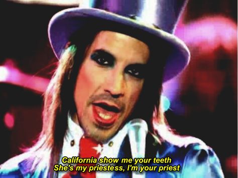 Dani California Red Hot Chili Peppers, Dani California, John Frusciante, Anthony Kiedis, Red Hot Chili Peppers, Chili Peppers, Hot Chili, Chili Pepper, Red Hot