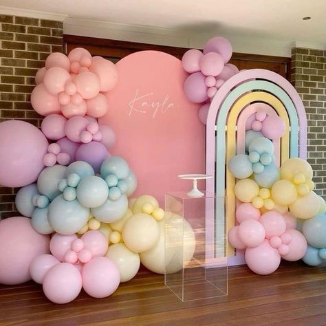 Gender Reveal Props, Rainbow Themed Birthday Party, Decoration Buffet, Rainbow Backdrop, Rainbow First Birthday, Pastel Baby Shower, 1st Birthday Girl Decorations, Rainbow Party Decorations, Pastel Birthday