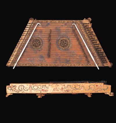 A DULCIMER Hammer Dulcimer, Turkish Motifs, Mountain Dulcimer, Hammered Dulcimer, Instrument Music, Make A Joyful Noise, Joyful Noise, Twelfth Night, Stringed Instruments