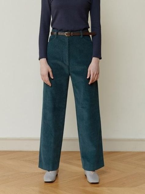 Teal Jeans Outfit, Corduroy Pants Outfit, Teal Jeans, Jeans Outfit Winter, Outfit Winter, Jeans Outfit, Dark Teal, Corduroy Pants, Teal Green