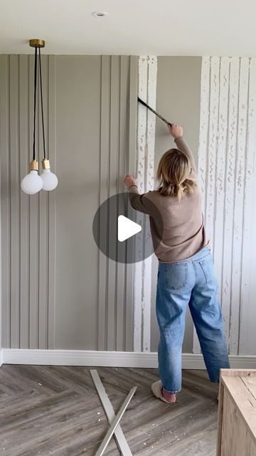 Joanna Fletcher on Instagram: "What the hell are you doing?… ad  I agree, this is my favourite panelling. I love the colour and panelling but I’m transforming this are into my gym and the snug will be where my gym was.I will definitely be adding the panelling and painting it exactly the same colour!
Not to research black steel glass doors.. let me know if you have any suggestions.
Panelling @thewoodveneerhub 

#diyprojects #panelling #homediy #homediyproject #doitfortheprocess #doityourself #girlswhodiy #diygirls #slowsunday #doitfortheprocess #diyprojects #diyideas #homerenovations #panellingwalls #homediyproject #doitfortheprocess #furnitureflipper #doityourself #buildit #doitfortheprocess #cabinetry #diy #diyprojects #diyideas #homediy 
#homestyling #homedecor #neutraldecor" Wood Paneling In Kitchen, Creative Wall Paneling Ideas, Focal Point Wall Ideas, Snug Panelling, How To Do Panelling, Kitchen Panelling Ideas, Wooden Battens On Wall, Tongue And Groove Living Room, Diy Door Paneling