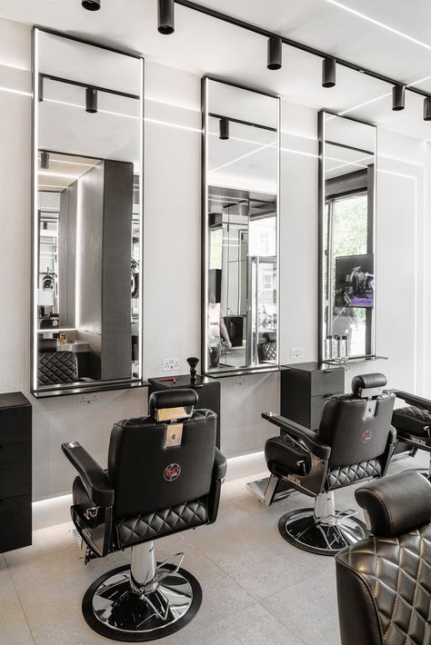 HD Cutz, Sheldon Edwards, celebrity barber shop — Supremati Barber Shop Design, Modern Barbershop, Modern Barber Shop, Antonio Rudiger, Barbershop Design Interior, Mens Barbershop, Barber Shop Interior, Haircut Salon, Hair Salon Interior