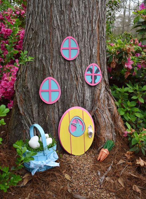 This adorable Easter Bunny Hideaway is such a fun little garden decoration and it might surprise you how easily we made the door to the Easter Bunny's home! Some time ago I made my sister an itty bitty gnome door because she had texted me, and I quote: 'gnome doors are going to be huge this year'... that was 2014. I'm not sure if gnome doors ever did take the crafting world by storm, but darn if it wasn't one of my favorite things that I have made pretty much of all time. I don't actually know h Diy Osterschmuck, Easter Fairy, Easter Outdoor, Creative Easter Eggs, Easter Wood Crafts, Easter Hunt, Easter Garden, Bunny House, Easter Decorations Outdoor