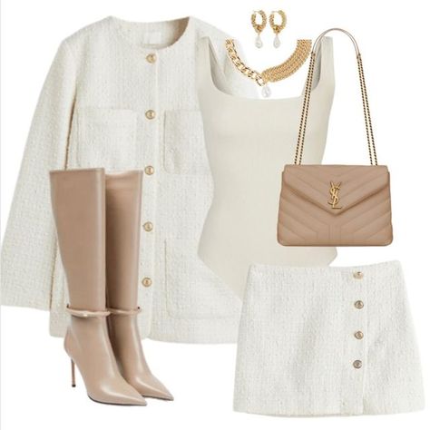 Beige Outfit Ideas Classy, Boots And Dress Outfit Winter, White Fits, Outfit White, Beige Outfits, White Outfit, White Outfit Ideas, White Jacket Outfit, Winter White Outfit