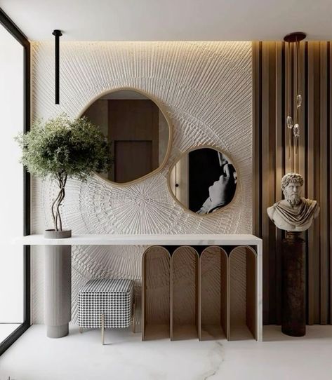 Enterance Wall Idea Modern, Entry Mirror Wall, Spanish Design Interior, Enterance Idea Modern, Modern Apartment Entrance, Foyer Console, Vstupná Hala, Lobby Interior Design, Lobby Interior