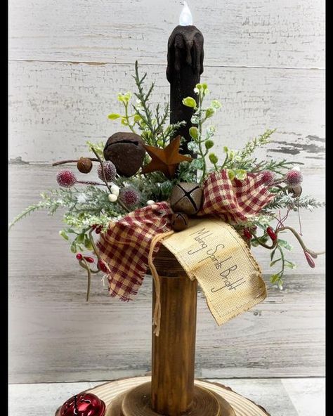 Fun Home Decor, Candle Stands, Diy Rustic Decor, Reindeer Decorations, Instagram Christmas, Primitive Decorating Country, Diy Farmhouse Decor, Primitive Decor, Days Left