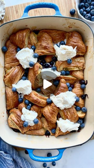 French Toast Croissant, Croissant Bake, Food Network Canada, 1k Views, Food Network, Get Well, Food Network Recipes, French Toast, Toast