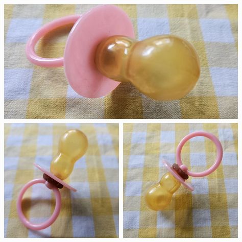 🍼🍼🍼 Have you ever experienced the taste of a natural rubber pacifier? If not, then you should try it.🍼🍼🍼#adultpacifier #latexpacifier #schnullersammlung #schnuller #nuckel #hudel #chupeta #chupete #pacifieraddict #pacifierobsession Rubber Pacifier, Baby Bottles, The Taste, Natural Rubber, Try It, Have You Ever, Photo And Video, Instagram Photos, Pins