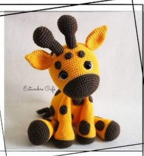 Página con todos los patrones de amigurumis gratuitos que he encontrado por Internet, entre ellos este patrón AMIGURUMI JIRAFA Mickey Mouse Videos, Giraffe Crochet, Baby Toys Rattles, Amigurumi Animals, Rattles, Crochet Toys Patterns, Lady Bug, Crochet Animals, Stuffed Toys Patterns