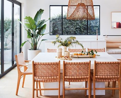 Do You Even Feng Shui? The Ultimate Self-Care, Manifestation + Style Hack - The Chalkboard Design Blogs, Dining Room Inspiration, Style At Home, Scandinavian Home, Dining Room Design, Home Fashion, Room Table, 인테리어 디자인, Dining Room Decor