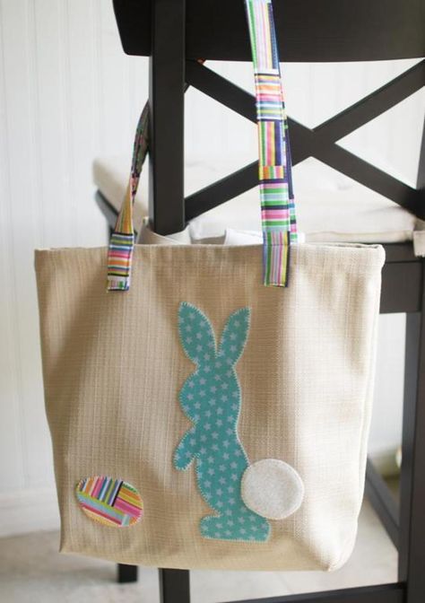 Bunny Egg Hunt free applique pattern | Craftsy Bunny Sewing Pattern, Bunny Sewing, Bunny Applique, Free Applique Patterns, Easter Bags, Best Tote Bags, Bunny Bags, Free Sewing Patterns, Sewing Tutorials Free