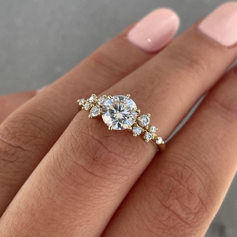 Celebrate your love with this stunning 2.20tcw Round lab-grown diamond Engagement ring. Featuring a flawless Round-shaped EF and VS diamond set in 10k/14k/18k White gold, it's both eco-friendly and elegant. 𝐈𝐆𝐈-𝐜𝐞𝐫𝐭𝐢𝐟𝐢𝐞𝐝 diamond for your peace of mind, this ring promises timeless beauty and an ethical choice. Perfect for a forever promise. 𝐂𝐞𝐧𝐭𝐞𝐫 𝐒𝐭𝐨𝐧𝐞 𝐃𝐞𝐭𝐚𝐢𝐥𝐬: ★ Shape: Round ★ Size: 2.00ct ★ Color: EF ★ Clarity: VS ★ IGI-certified 𝐒𝐢𝐝𝐞 𝐒𝐭𝐨𝐧𝐞 𝐃𝐞𝐭𝐚𝐢𝐥𝐬: ★ Shape: Round  ★ Size: Around 0.20ct Total ( Side Stone ) ★ Color: EF ★ Clarity: VS 𝐖𝐡𝐲 𝐂𝐡𝐨𝐨𝐬𝐞 𝐎𝐮𝐫 𝐋𝐚𝐛-𝐆𝐫𝐨𝐰𝐧 𝐃𝐢𝐚𝐦𝐨𝐧𝐝? - Superior Quality: Our lab-grown diamond offers exceptional brilliance and clarity. - Ethical and Sustainable: Enjoy conflict-free, environmentally fri Round Engagement Rings, Three Stone Diamond, Vs Diamond, Jewelry Images, Women Ring, Diamond Solitaire Engagement Ring, Gold Engagement Rings, Anniversary Ring, Ring Wedding