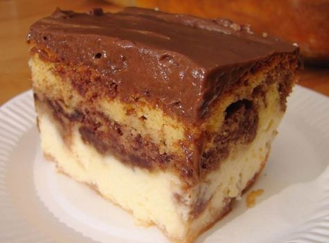 This is a great cake for a crowd. Because it is so rich it severs a lot of people and there sure won't be any leftover if your serving a crowd. My family loves this cake and I always make this when we are having party's. Italian Love Cake, Love Cake Recipe, Cake Pop Recipe Easy, Italian Love, Holiday Desserts Table, Italian Cake, Best Carrot Cake, Cake Pop Recipe, Light Desserts