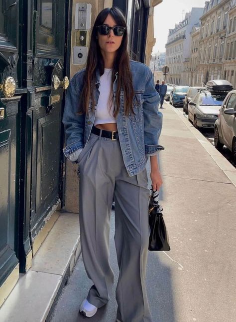 French Spring Outfits, Spring Summer Capsule Wardrobe, Denim Jacket Outfit, Denim Outfits, Chique Outfits, Outfit Chic, Paris Fashion Week Street Style, Looks Street Style, Outfit Trends