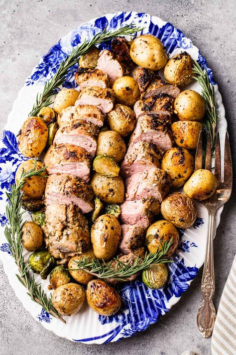 Pork Tenderloin And Potatoes, Apple Cider Braised Pork, Cider Braised Pork, Pork Chops Grilled, Dinner Ideas With Beef, Roast Pork Tenderloin, Best Bolognese Sauce, One Pan Recipe, Mustard Pork Tenderloin