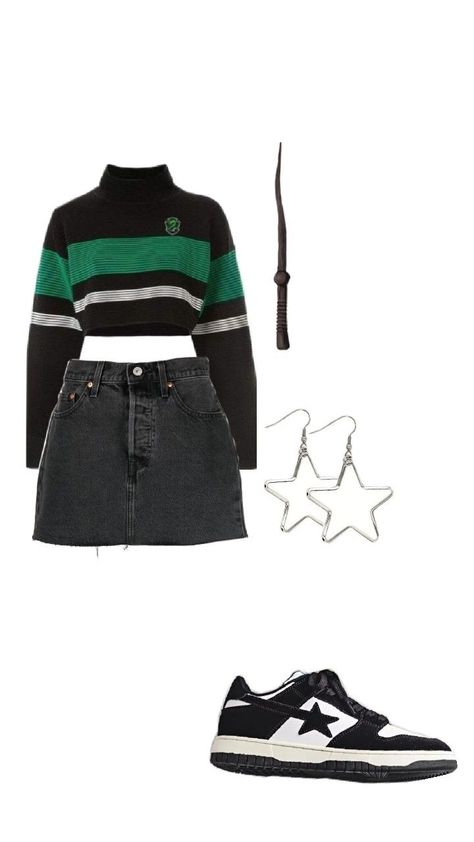 Cute Slytherin Outfits, Slytherin Aesthetic Outfit, Slytherin Inspired Outfits, Slytherin Costume, Slytherin Clothes, Slytherin Outfit, Universal Studios Outfit, Hogwarts Outfits, Outfit Creator