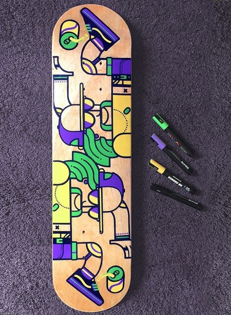 Posca Skateboard, Drawing On Skateboard, Joker Skateboard, Painted Skateboard Decks, Wooden Skateboard, Deck Painting, Pen Plotter, Painted Skateboard, Longboard Design