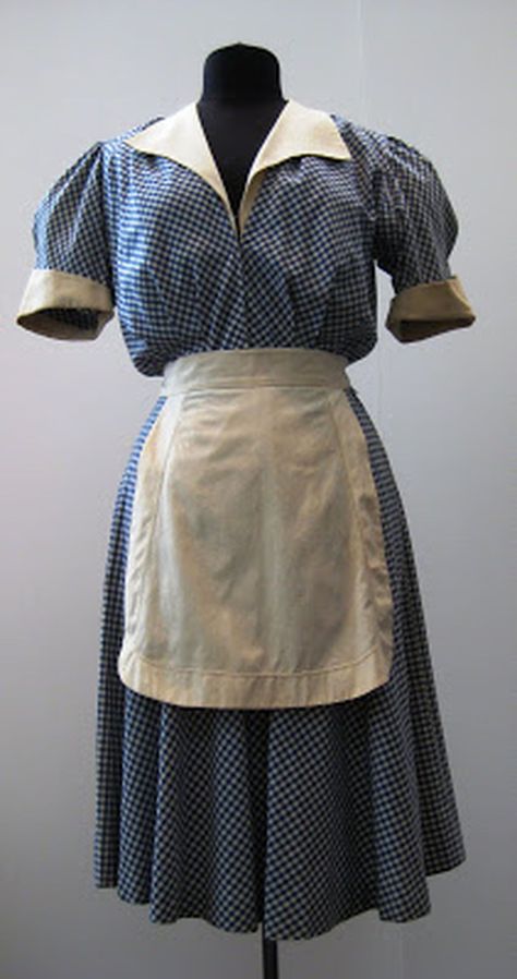 How Diner Waitress Uniforms Have Evolved From Scandalous ... Waitress Uniform Vintage, Diner Waitress Uniform, Diner Waitress, Waitress Outfit, Mildred Pierce, Waitress Uniform, Maid Uniform, Spring Break Outfit, Ad Fashion