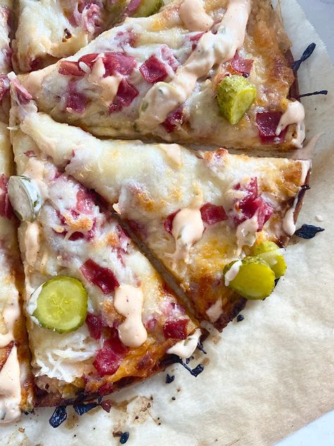 Reuben Pizza Ruben Pizza, Rueben Pizza, Reuben Pizza Recipe, Reuben Pizza, Crab Rangoon Pizza, Red Onion Gravy, Homemade Thousand Island, Grilled Sandwich Recipe, Slow Cooker Sloppy Joes