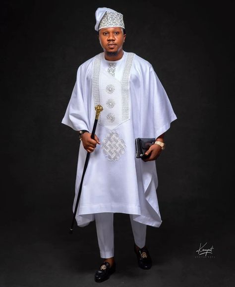 Reposted from @dcinchfashion Quality is always different, it gives you Class and Confidence✂️💯🔥. #agbada #agbadastyles | Instagram Latest Agbada Styles Men, Men Agbada Styles, Agbada Styles Men, Agbada For Men, Latest African Wear For Men, African Wear For Men, Latest African Men Fashion, African Men Fashion, African Men