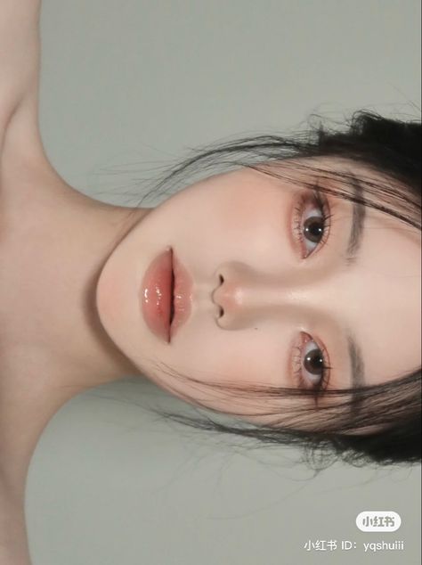 Makeup Inspo Natural Korean, Cat Face Type Korean, Sweet And Spicy Makeup, Igari Makeup Look, Korean Makeup Look Natural, Soft Douyin Makeup, Natural Douyin Makeup, Cny Outfit, Igari Makeup