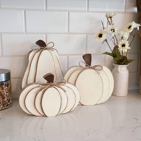 Wooden Pumpkins, Wood Fall Decor, Autumn Rustic, Table Centerpieces, Shelf, Pumpkin, Decor, Halloween Decor, Fall, Farmhouse, Mantel, 3D, - Etsy Pumpkin Wooden Crafts, Farmhouse Pumpkin Carving, Wood Crafts For Fall, Fall Decor Wood Diy, Fall Wood Decorations, Wooden Thanksgiving Decorations, Diy Wood Pumpkin Decor, Wood Pumpkins Diy Fall Crafts, Wood Halloween Crafts