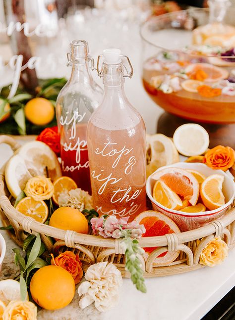 Bridal Shower Food Table, Citrus Baby, Boho Lounge, Bridal Shower Inspo, Citrus Wedding, Orange Baby Shower, Orange Grove, Picnic Style, Havana Nights