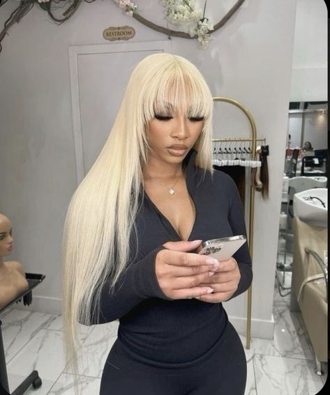 Bangs Blonde Hair, Frontal Wig Hairstyles, Quick Weave Hairstyles, Frontal Hairstyles, Dope Hairstyles, Hair Laid, Front Lace Wigs Human Hair, Hair Life, Baddie Hairstyles