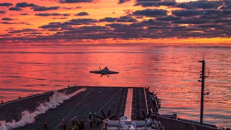 Best pics of the week: Oct. 11, 2020 Super Hornet, Cruise Missile, Military Officer, South China Sea, Military Operations, Best Sunset, Flight Deck, Red Sea, Aircraft Carrier