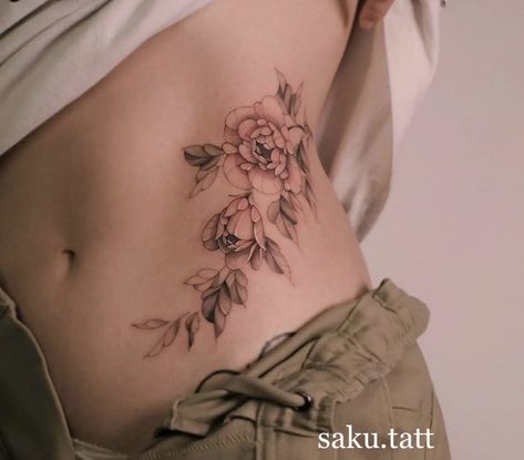 Side Stomach Tattoos, Abdomen Tattoo, Lower Stomach Tattoos, Butterfly Tattoos Images, Side Tattoos Women, Tattoos On Side Ribs, Stomach Tattoos Women, Tattoos To Cover Scars, Waist Tattoos