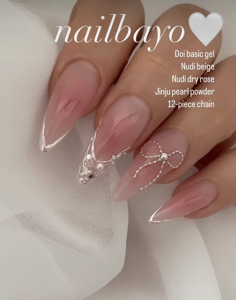 خواتم خطوبة, Nails Yellow, A Aesthetic, Nail Design Ideas, Pearl Nails, Soft Nails, White Nail, Bridal Nails, Square Acrylic Nails