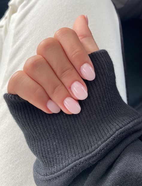 Light Pink Nails Neutral, Pink And White Blend Nails, Natural Girly Nails, Natural Milky Pink Nails, Spring Builder Gel Nails, Nail Inspo Light Colors, Round Almond Shape Nails, Nurse Length Nails, Pink Acrylic Overlay Natural Nails