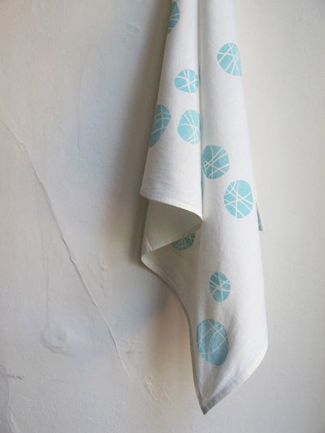 Turquoise Dot Dishtowels by TheRecoverie Shop handmade for the holidays! #CyberMonday Sale use Code CYBERSFETSY etsy.com  #Homedecor Boho Dishes, Tea Towels Diy, Stencil Printing, Hand Carved Stamps, Pottery Painting Designs, Printed Tea Towel, Fabric Stamping, Towel Crafts, Flour Sack