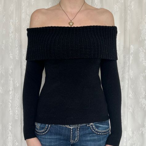 90s Off Shoulder Top, Off The Shoulder Knitted Sweater, 2000s Off The Shoulder Top, Off Shoulder Top Sweater, Y2k Off Shoulder Top, Balletcore Outfits Black, Off The Shoulder Sweater Top, Off The Shoulder Black Top Outfit, Off The Shoulder Top Sweater