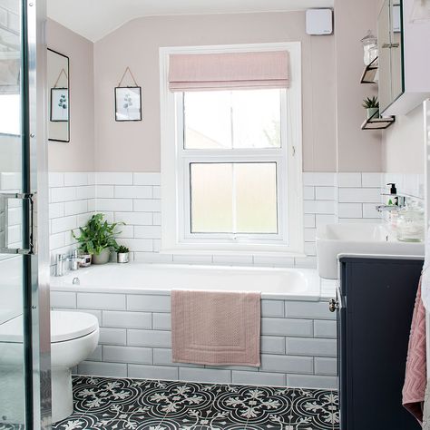 Sink Toilet, Simple Bathroom Designs, Mold In Bathroom, Small Bathroom Ideas On A Budget, Unique Bathroom, Bathroom Pictures, Budget Bathroom, Pink Bathroom, Small Bathroom Design