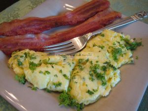 Cheese Breakfast Recipes, Metabolism Makeover, Induction Recipes, Cheese Breakfast, Things To Try, Egg Fast, Boursin Cheese, Carbohydrate Diet, Low Carb Diet Recipes